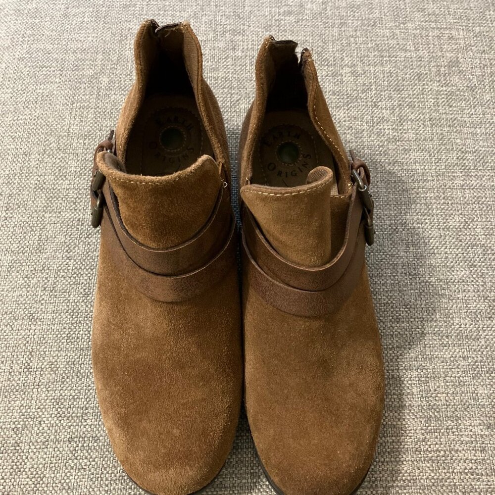 Earth Origins Destiny Suede Heeled Brown Ankle Boot Women's Size 8.5W - Picture 11 of 16